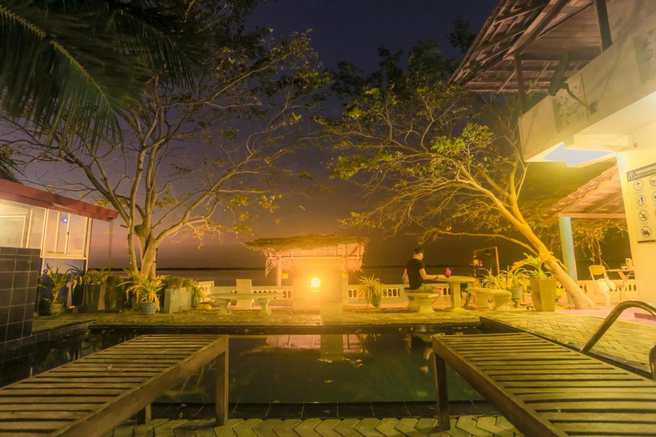 Dinuda Resort Калпития Экстерьер фото