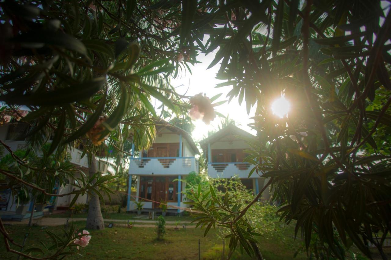Dinuda Resort Калпития Экстерьер фото